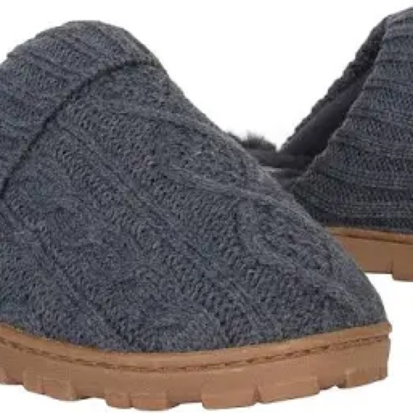 Jessica Simpson Women's Soft Cable Knit Slippers - Picture 5 of 7